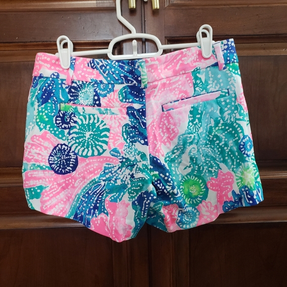 Lilly Pulitizer Callahan Stretch 5" - Picture 2 of 2